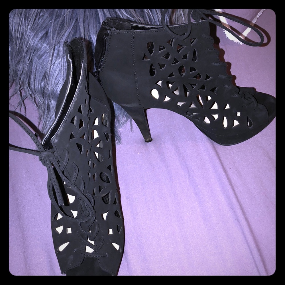 Black heels